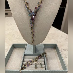 Stunning Nordstrom crystal 3 piece set necklace/bracelet/earrings